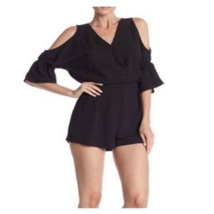 Zara Sexy Black Cold Shoulder Romper - size Large - NWT